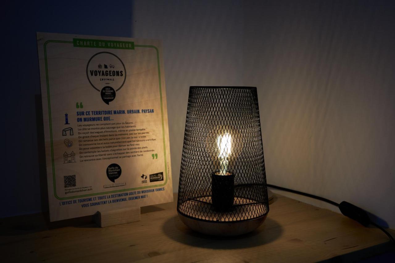 Centre Ville A Pied Appt Avec Sauna, Linge, Wifi, Stationnement Gratuit Vannes Kültér fotó
